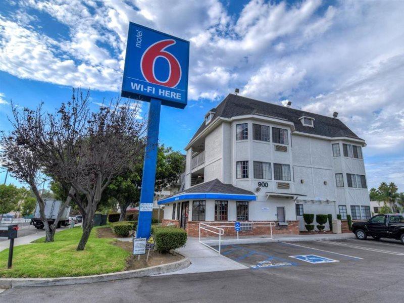 Motel 6-Escondido, Ca Bagian luar foto