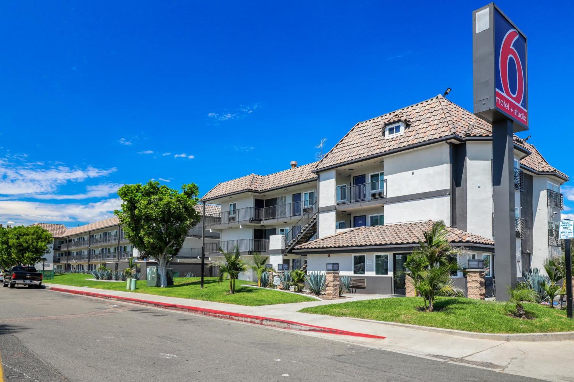 Motel 6-Escondido, Ca Bagian luar foto