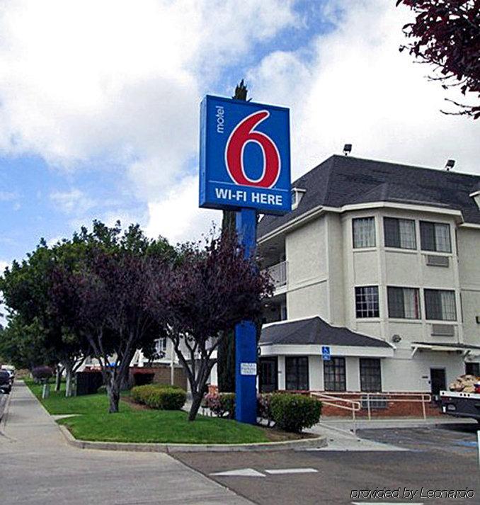 Motel 6-Escondido, Ca Bagian luar foto