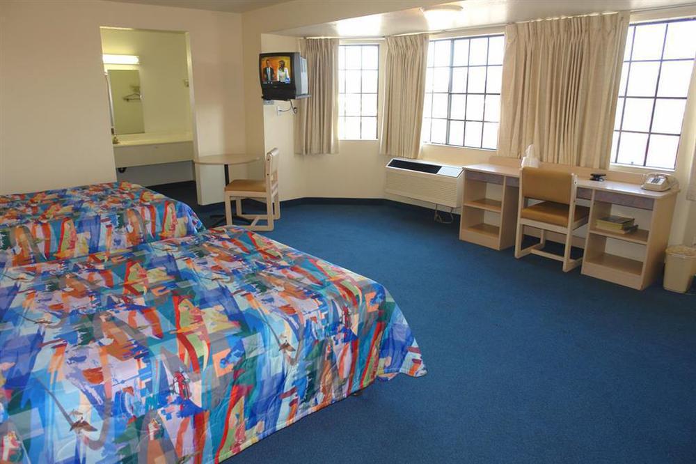 Motel 6-Escondido, Ca Ruang foto